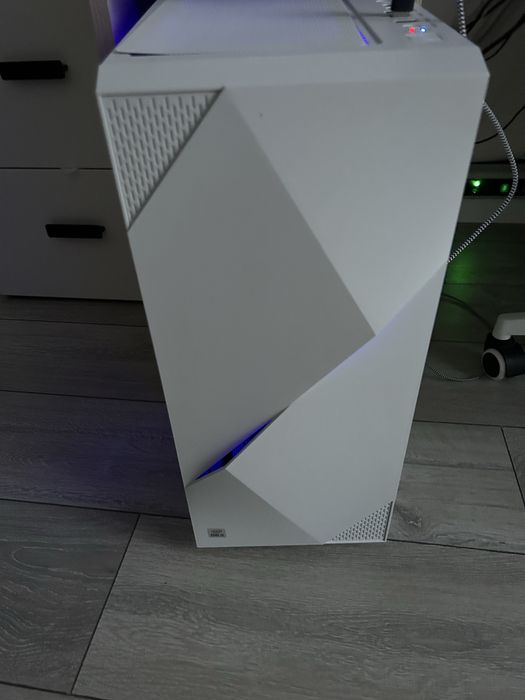 PC entry level de gaming: i5 10400F Comet Lake, SSD 512 + 1 TB