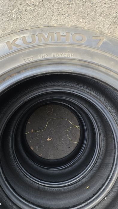 215/60/R17 KUMHO grugen
