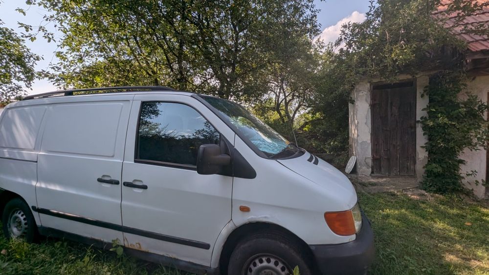 Vând Mercedes Vito pentru dezmembrări