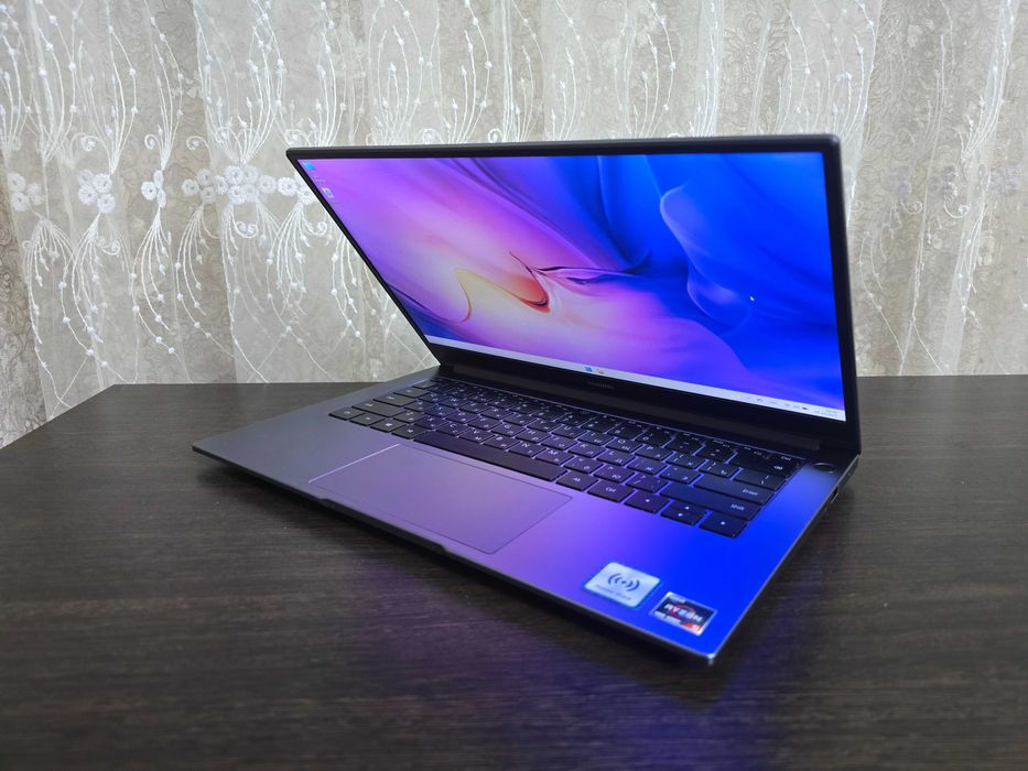 Ультрабук Huawei MateBook 14 идеальном состоянии SSD 512 Gb