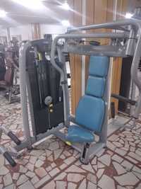 Technogym chest press