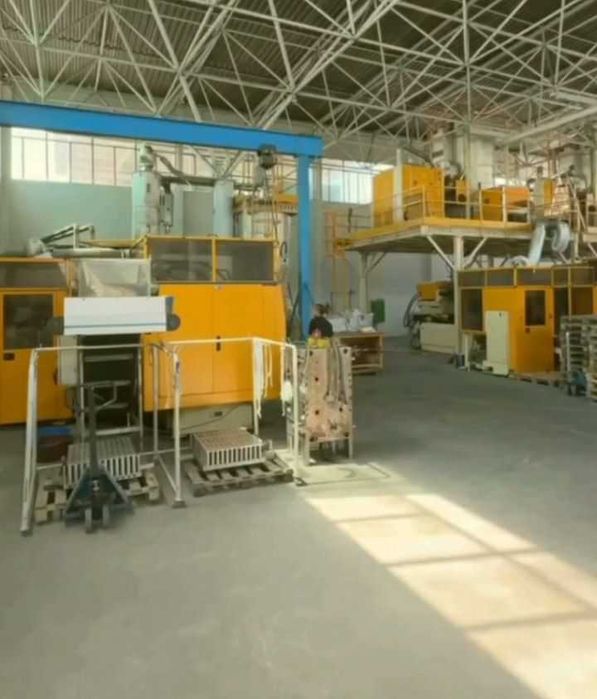 Продаётся 4 300 м². производственная база.