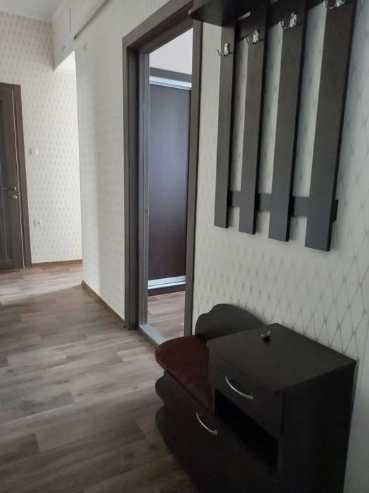 Двустаен имот в кв.Надежда 2