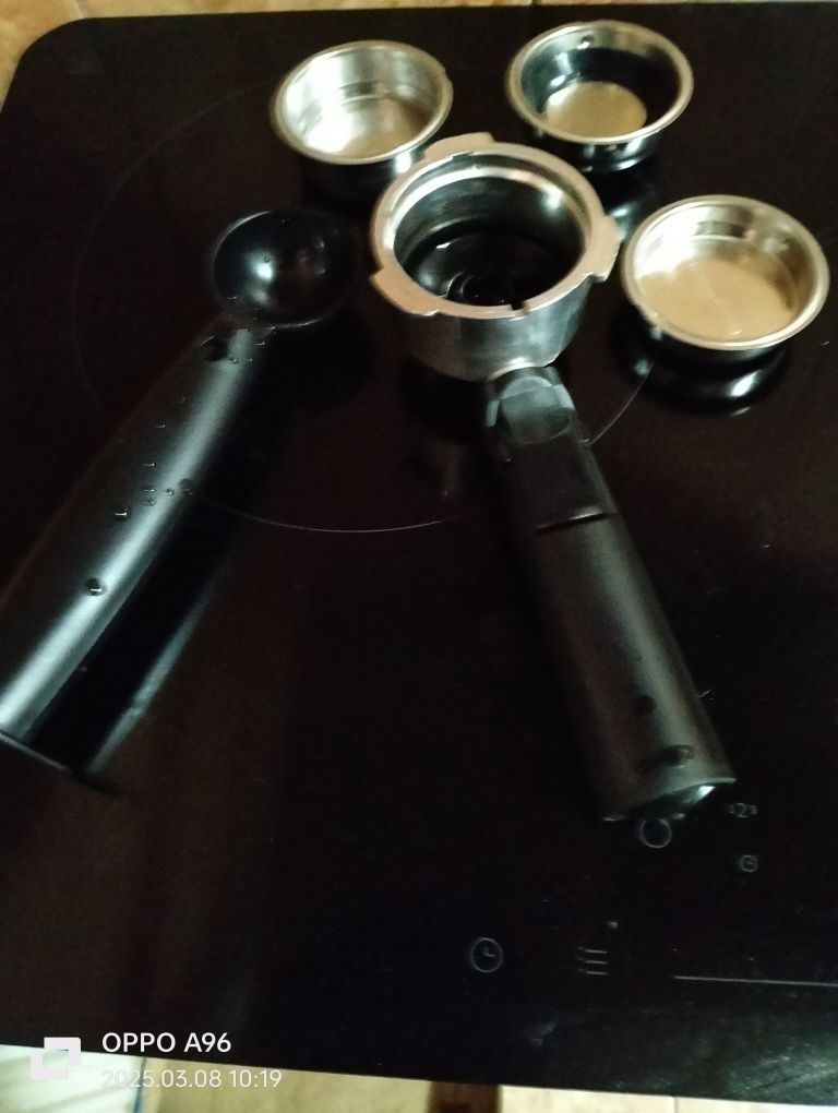 Vând EXPRESSOR Manual cu LATTE Argintiu BREVILLE 550 Ron neg