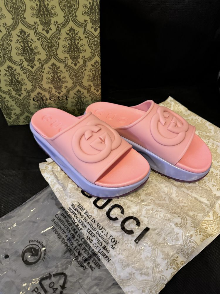 Уникални чехли Gucci Interlocking G slide в 37/38/39/40ти номер