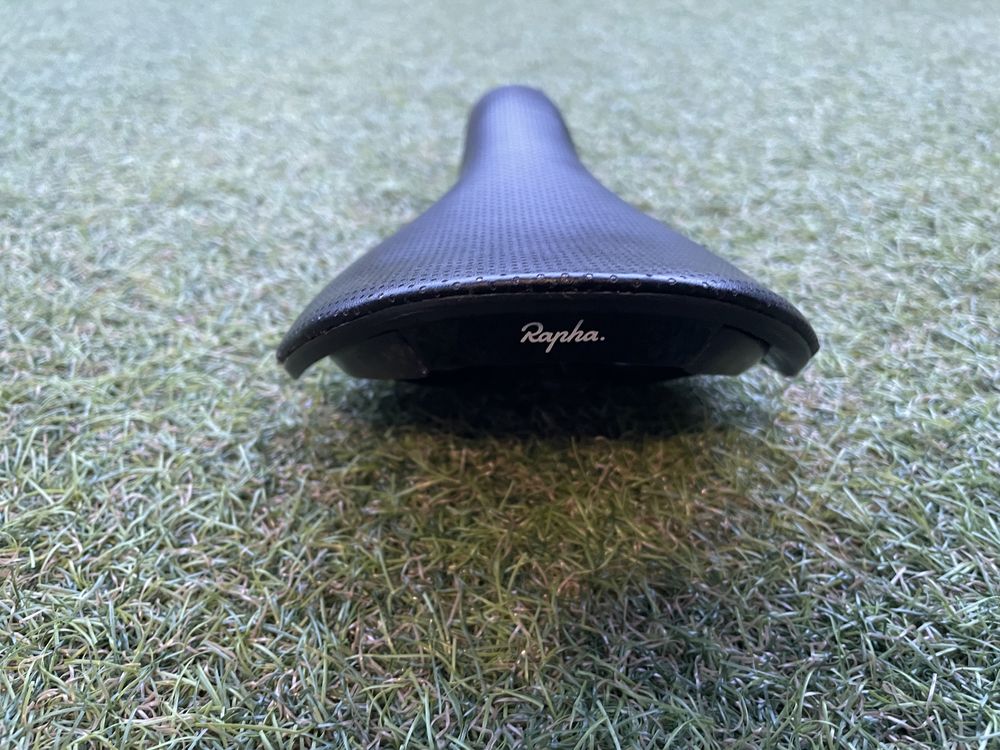 Șa cursiera Rapha carbon 177 g ( shimano, campagnolo, ciclism