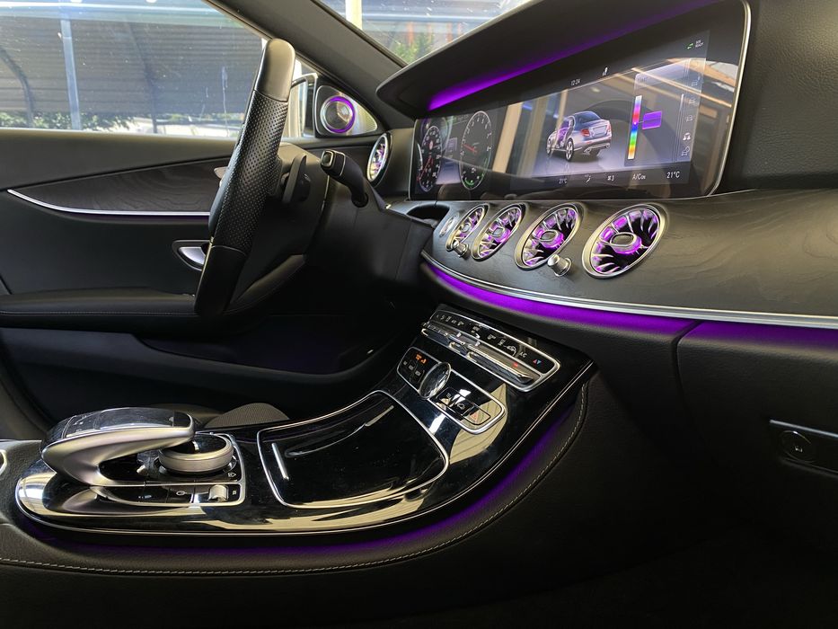 Mercedes амбиентно осветление, Светещи въздуховоди и 3D Говорители