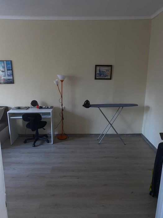 Дава се под наем Тристаен апартамент в Варна, Чайка - 75 кв.м за 663 € - Снимка #3