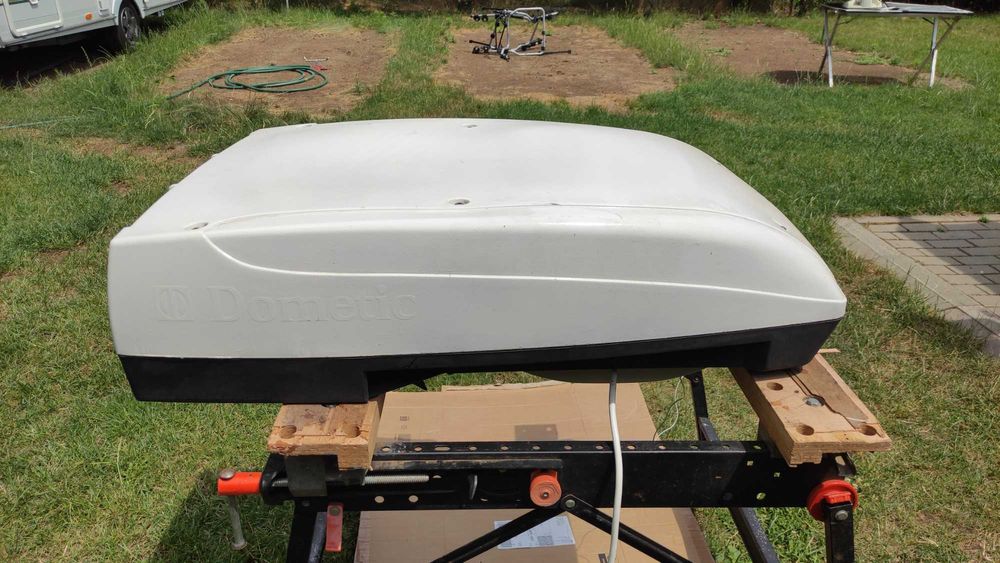 Aparat aer conditionat marca Dometic