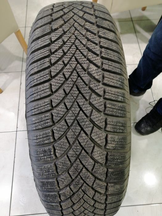 Anvelope Bridgestone