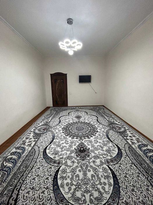 Квартира тезда сотилади.