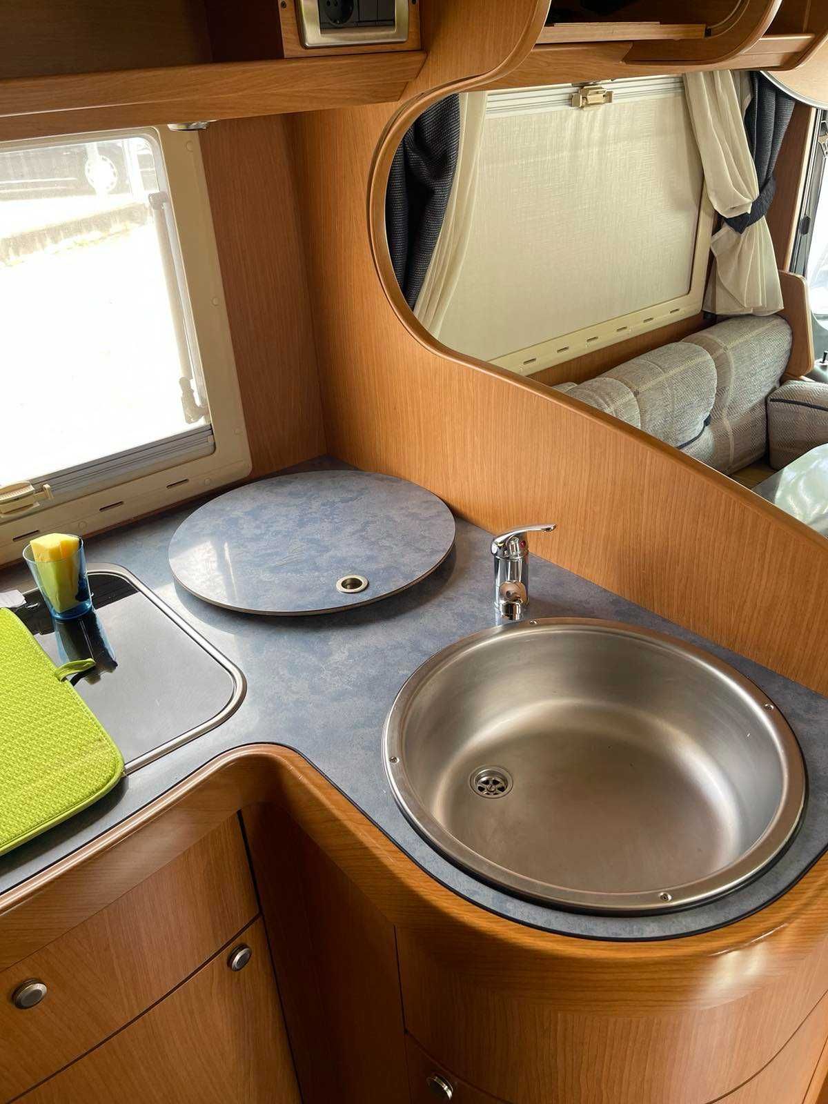 Кемпер Laika Ecovip H720 като нов