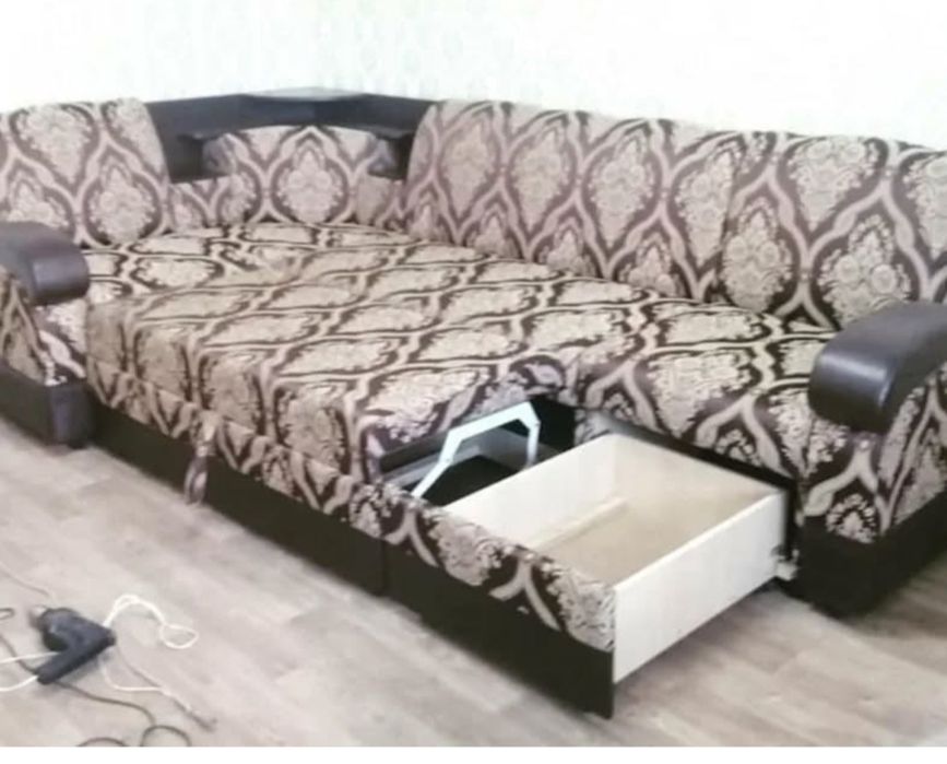 Ремонт и перетяжка  мягкой мебели и корпусной,качество гарантирутися