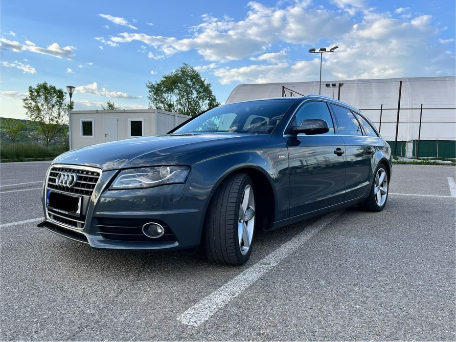Vand Audi A4B8 Avant S line 2011