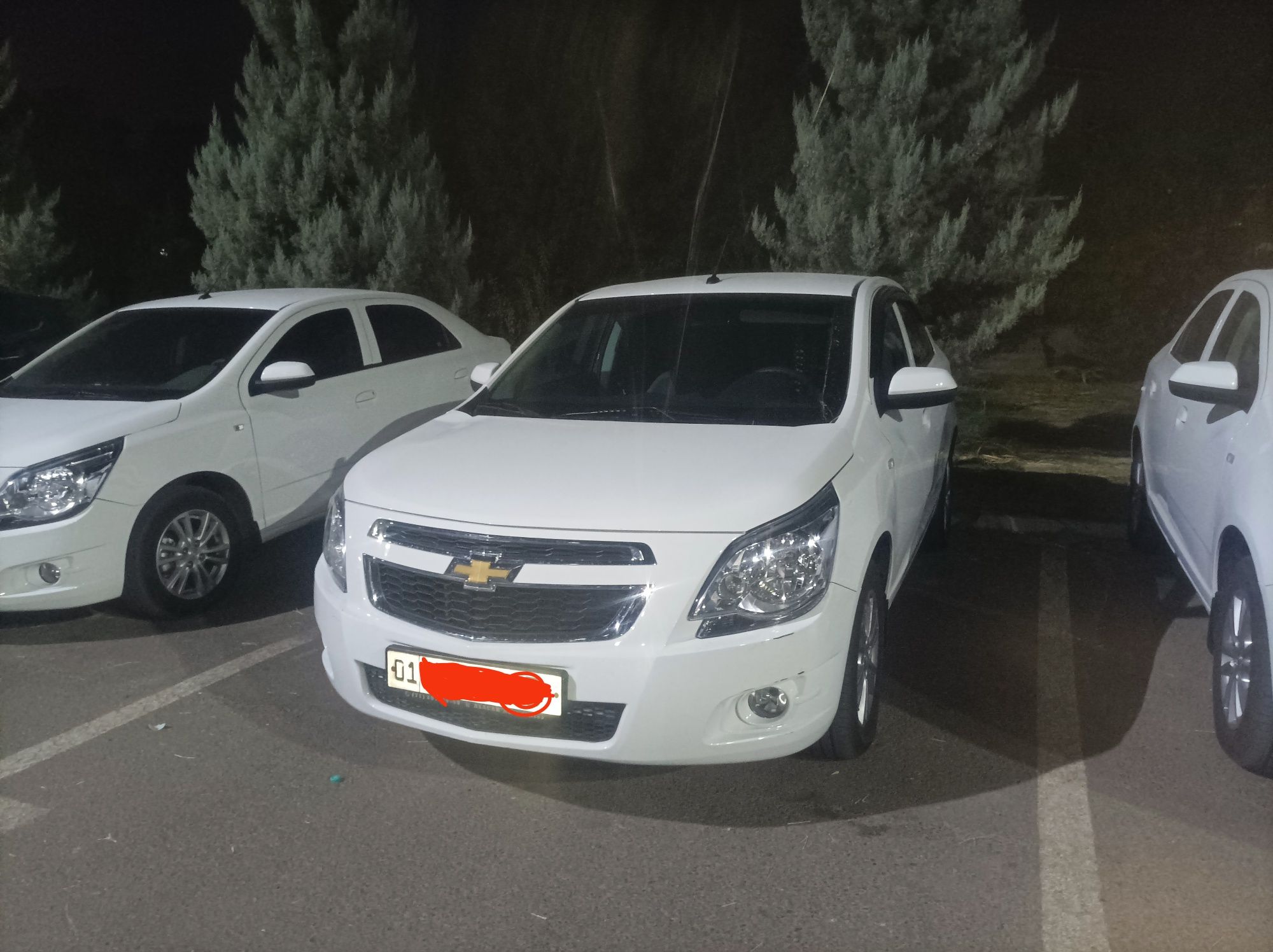 Cobalt style 4-pazetsiya ful avtomat. Rangi oq. Kraskasi tozza. Metani