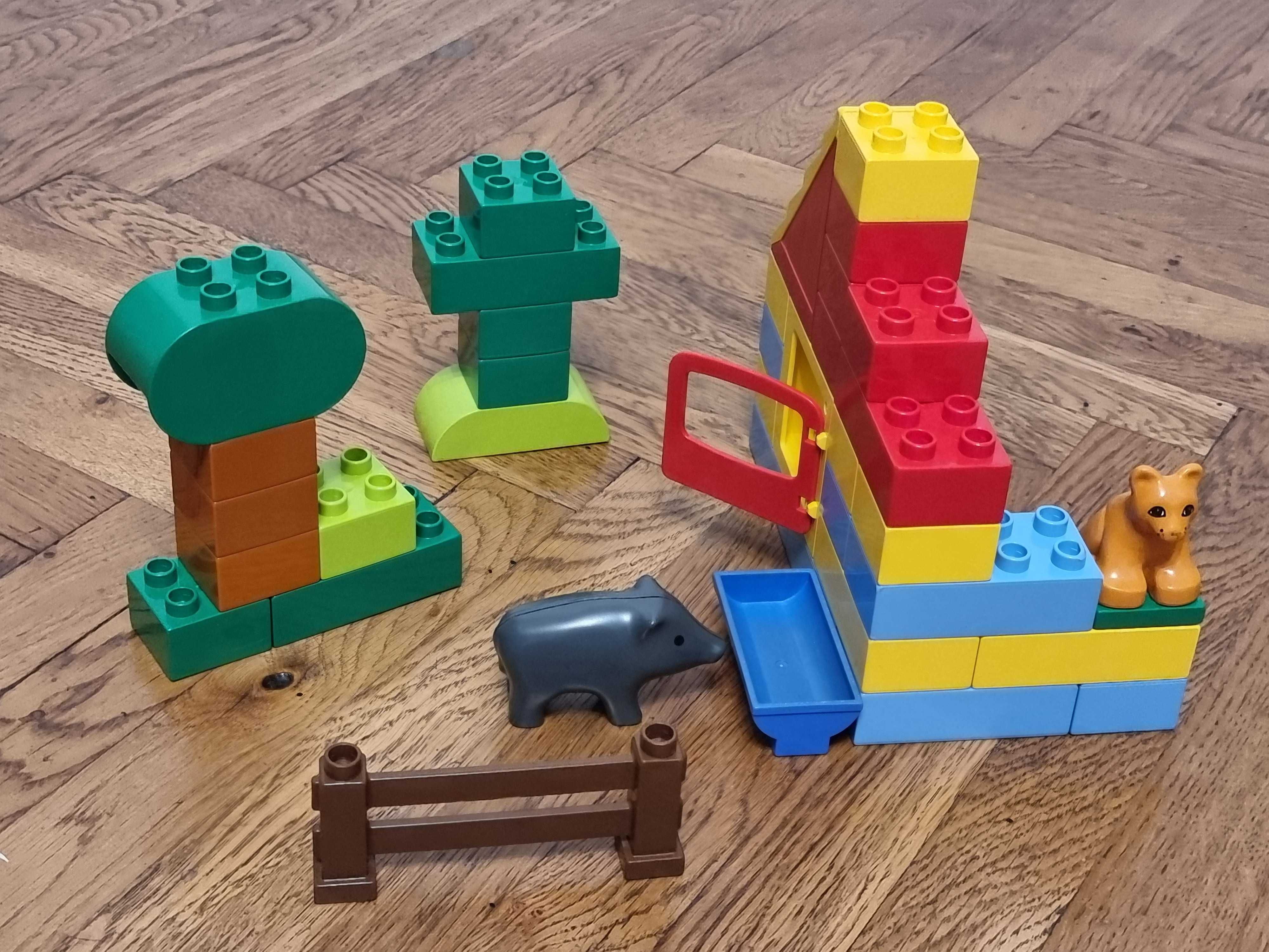 Lego Duplo Casuta din padure cu animale