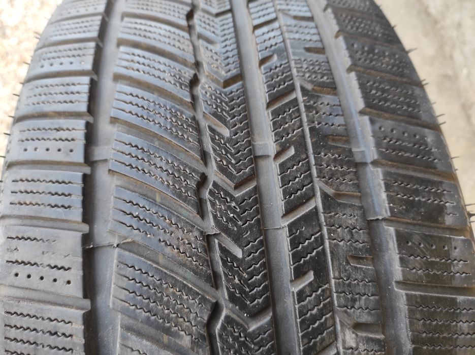 Cauciucuri iarna 225/45/17