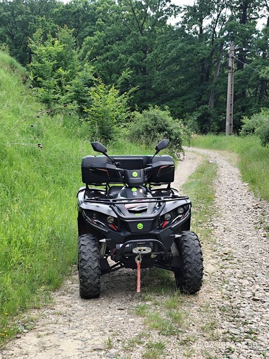 ATV linhai hytrak de 300 anul 2018 atv este 2*4 .
