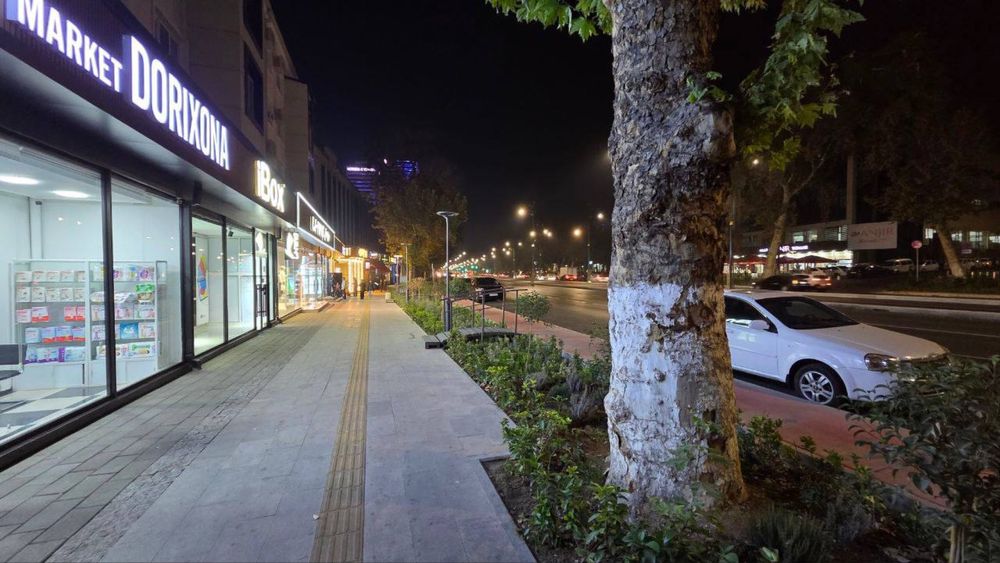 Гранд Мир Гостиница Россия | 17кв - нежилое помещение вдоль дороги Аре