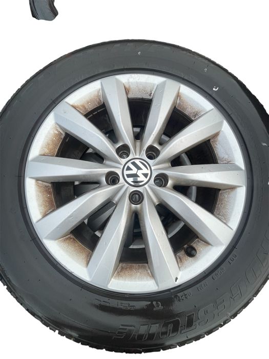 Set jante aliaj R17 originale Vw cu anvelope de vara 235 55 R17