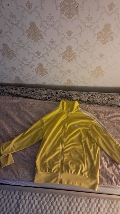 Adidas жълто горнище