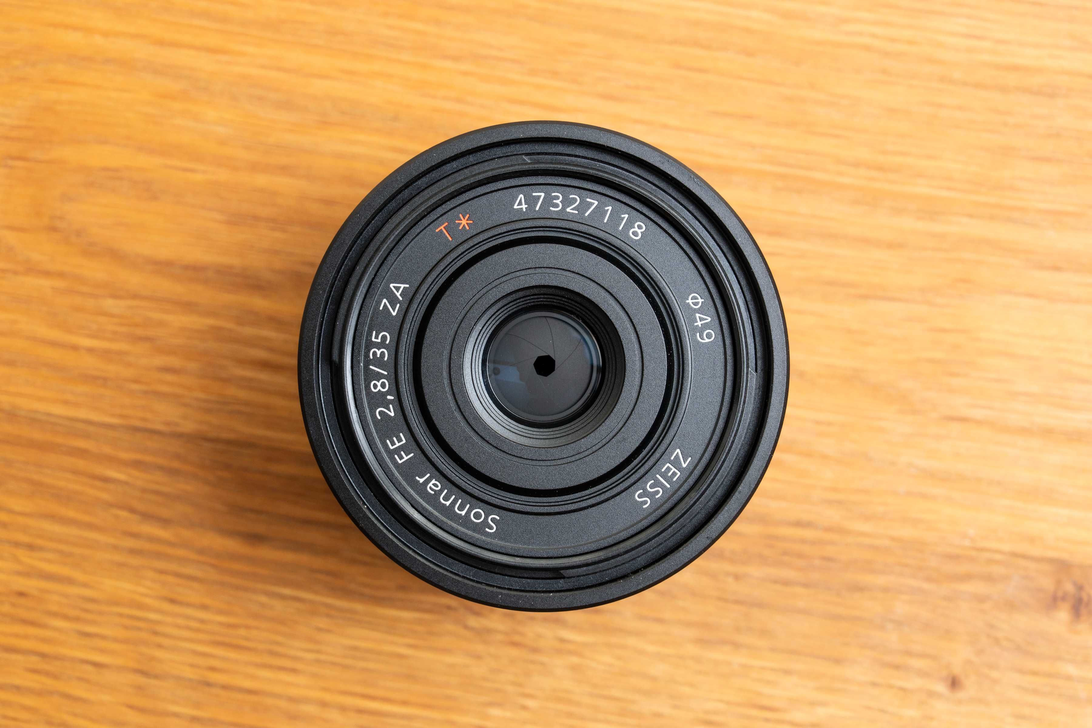 Sony A7R III + Sony Zeiss Sonnar T* FE 35mm f/2.8 ZA