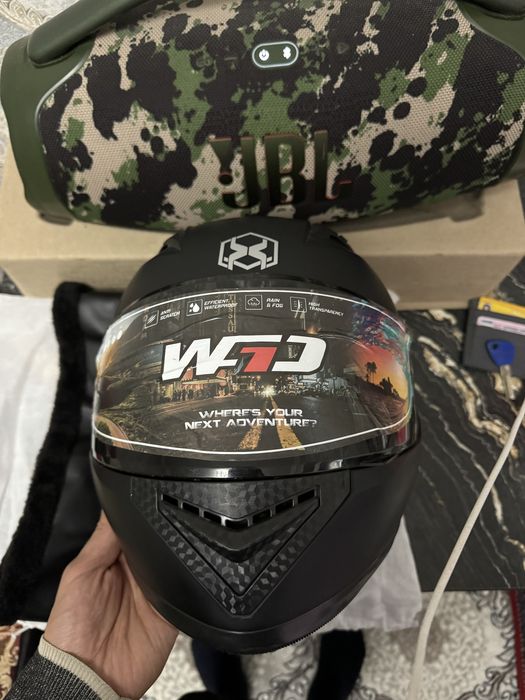 Шлем каска мото учун срочно яхши холатда