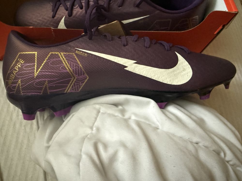 Nike mercurial vapor 16 academy Kylian mbappe