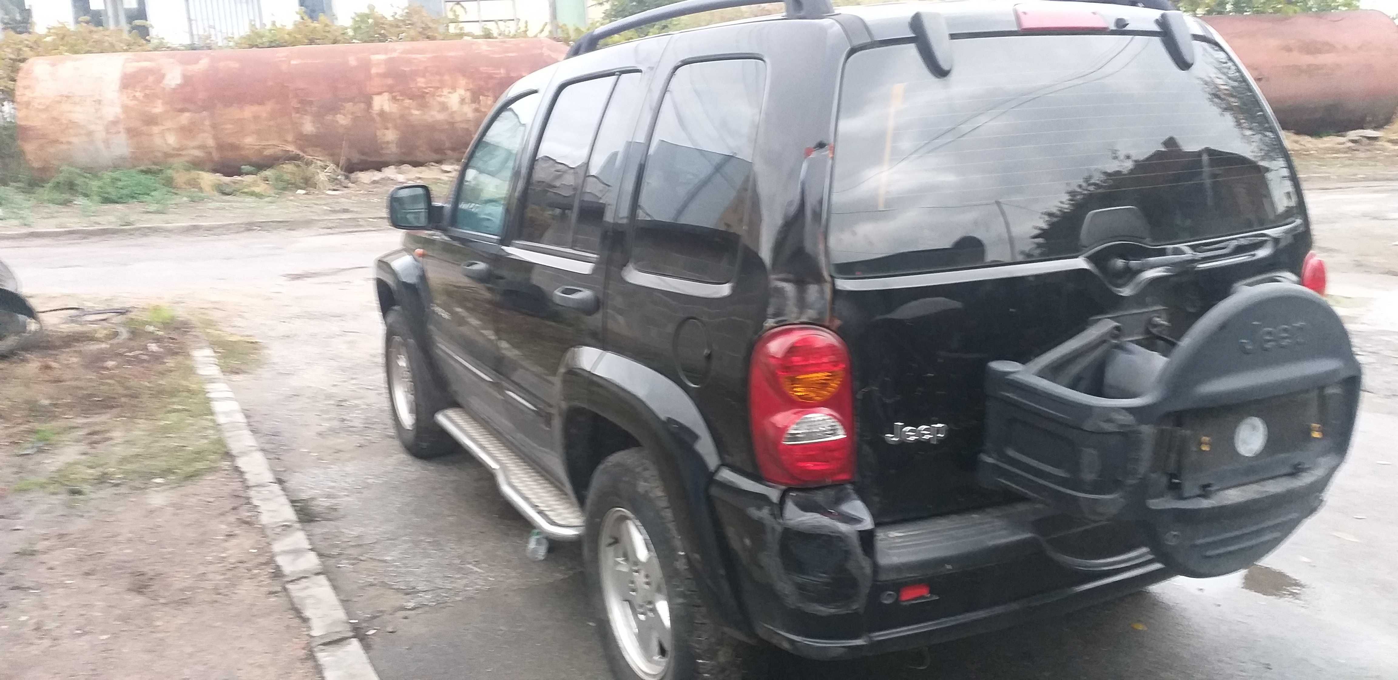 Jeep Cherokee 3,7