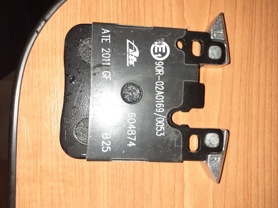 Vand placute frana spate