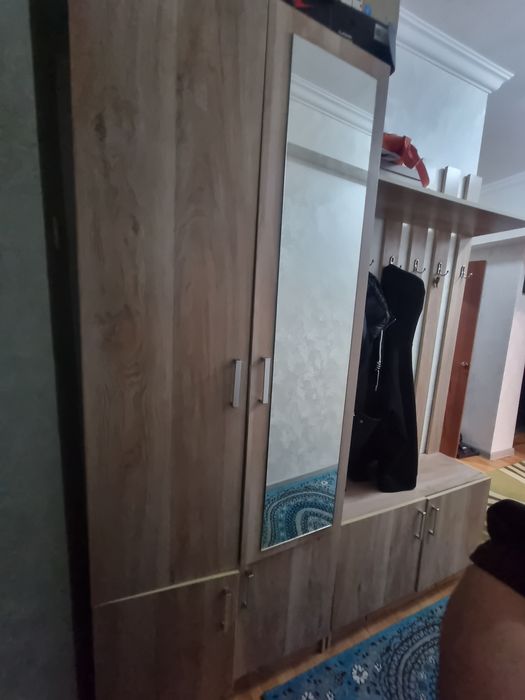 Пррдам Шкаф в прихожую