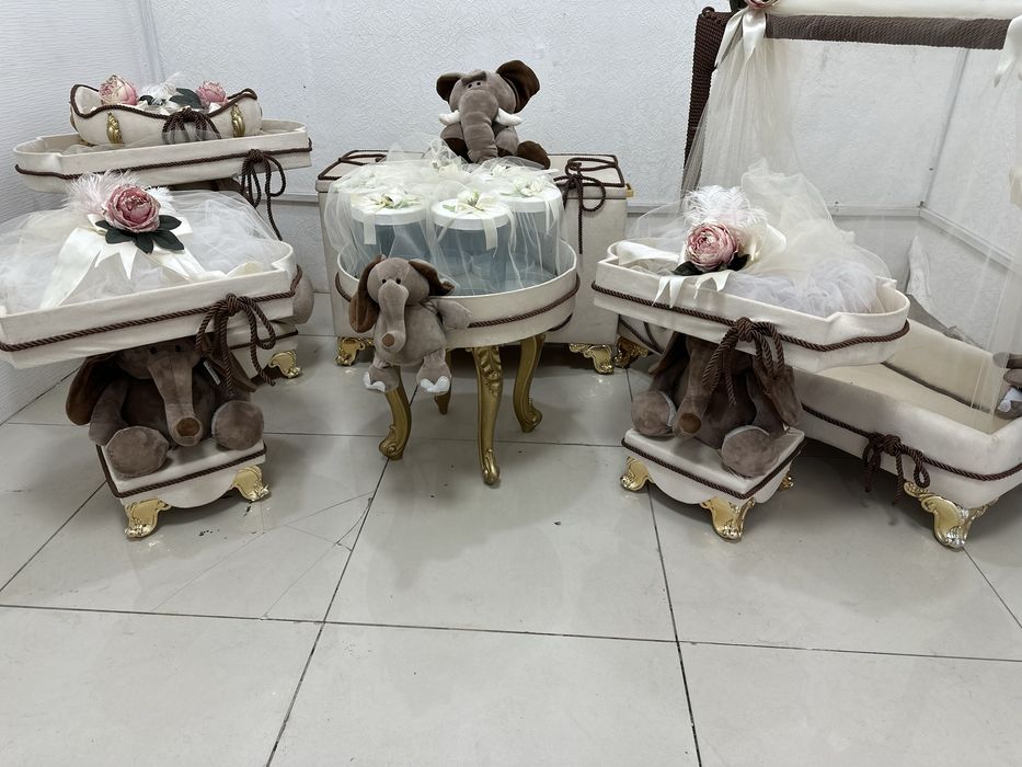 Beshik toʻy uchun sarpo qutilari