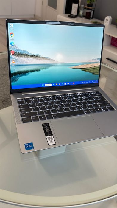 Laptop Lenovo IdeaPad Slim 5 14IAH8
