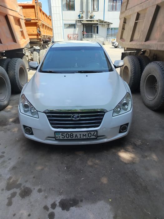 Продам FAW besturn b50
