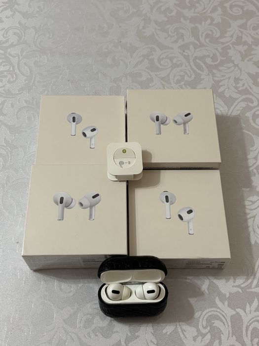 AirPods Pro, AirPods 3 / Premium