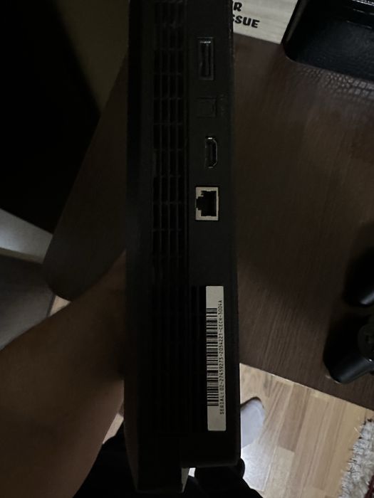 Play station 3 modat+ 2 controllere psmove