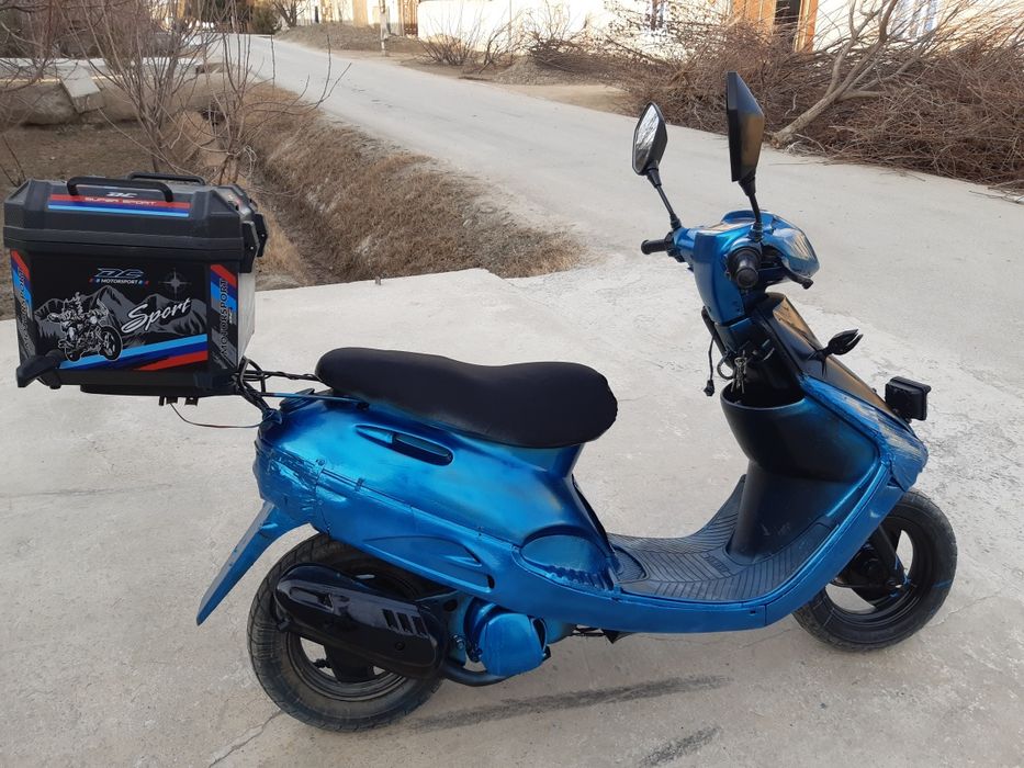 Skuter benzin mototsikl