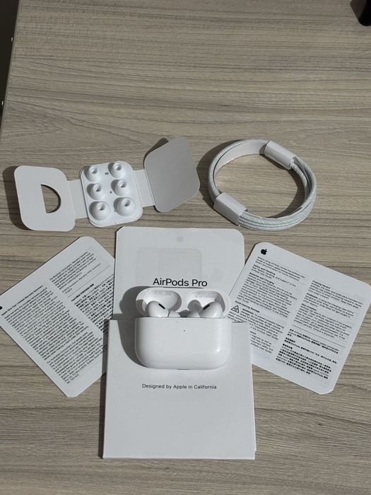 Vand AirPods Pro 2-noi,nefolosite,cu garanție!!!