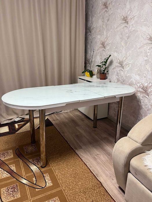 Стол обеденный, раскладной.