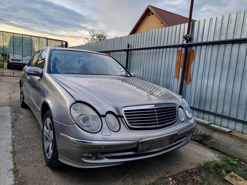 Capotă  față  si spate Mercedes E class w211