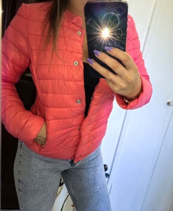 Geaca dama mărimea M nouă