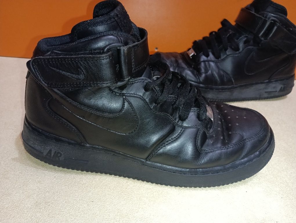 Nike N 40,5 Air Force Mid - 37 лв