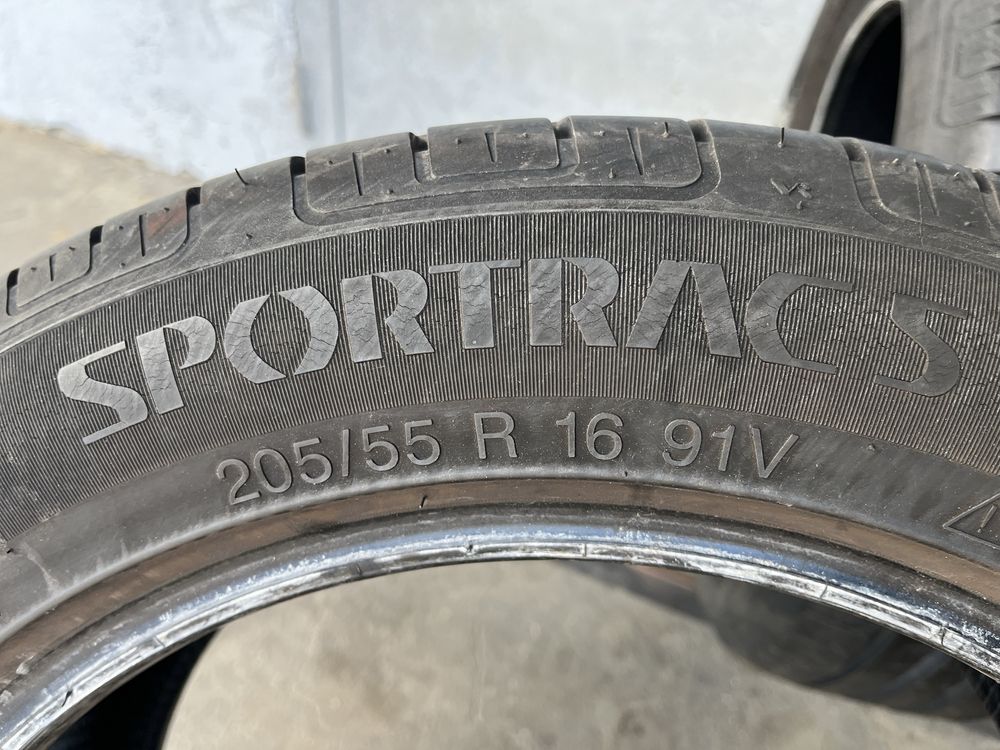 2 бр. летни гуми 205/55/16 Vredestein 7 mm DOT 0817