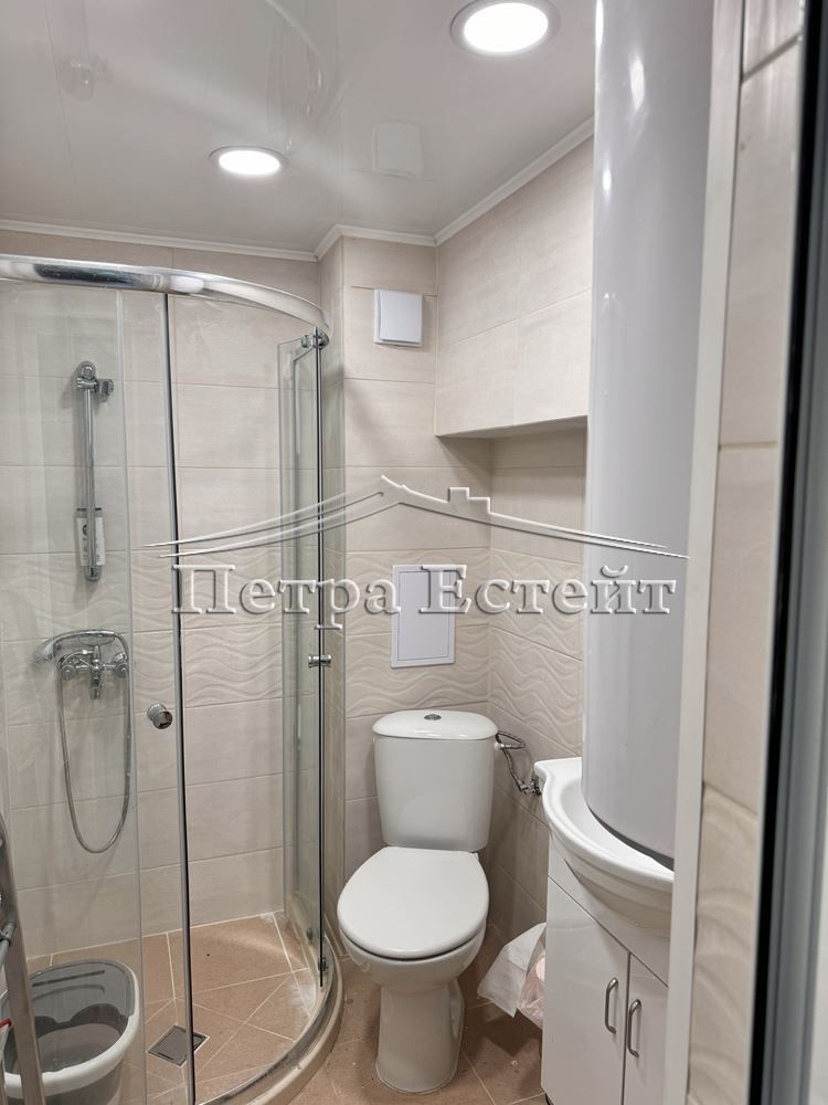Продава се Двустаен апартамент в Варна, Левски - 37 кв.м за 2076 €/кв.м - Снимка #7