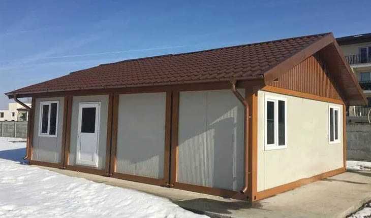 Case moderne pe structura metalica, cabane tip A frame, preturi bune
