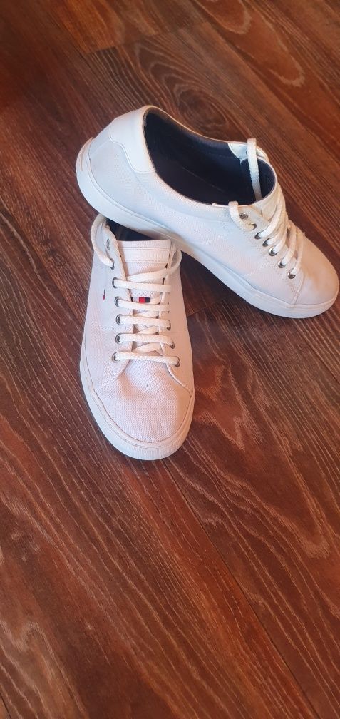 Мъжки кецове Tommy hilfiger 42
