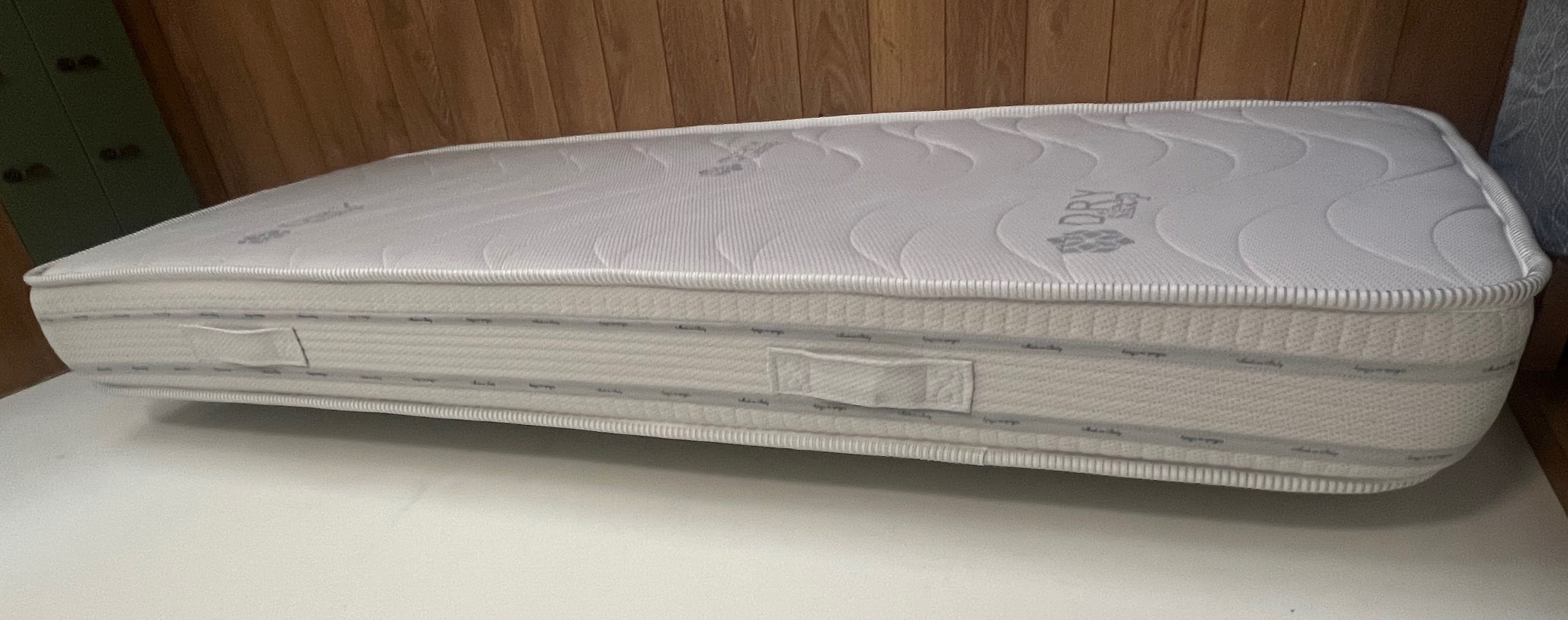 Матрак isleep 82/190 в много добро състояние