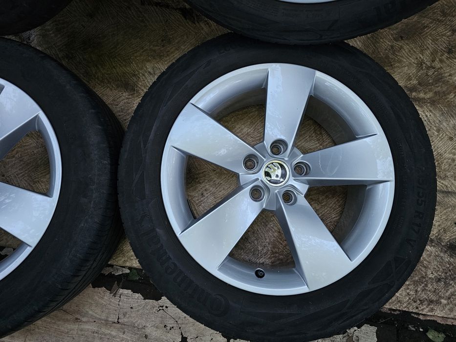 Jante aliaj 17" Skoda Karoq/Volkswagen/Seat cu anvelope vara 215/55/17