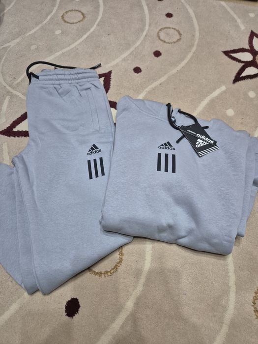 Уникекс 15,16 год или  С,М  размер 100лв