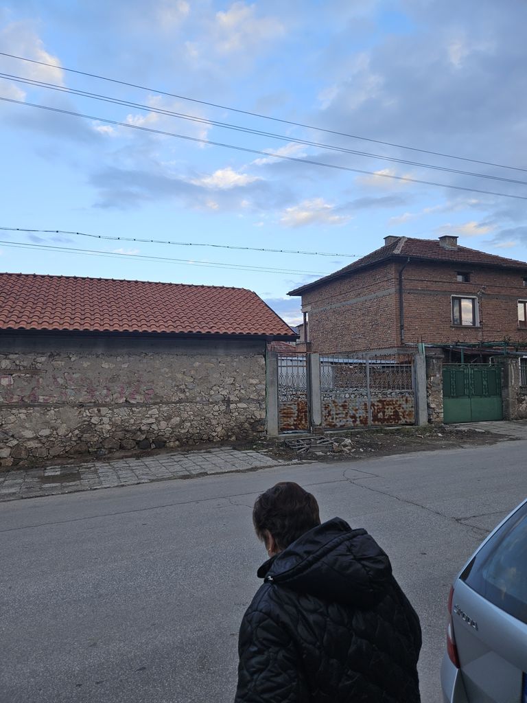 Продава се Къща в Пазарджик, Моста на Лютата - 200 кв.м за 268 €/кв.м - Снимка #1